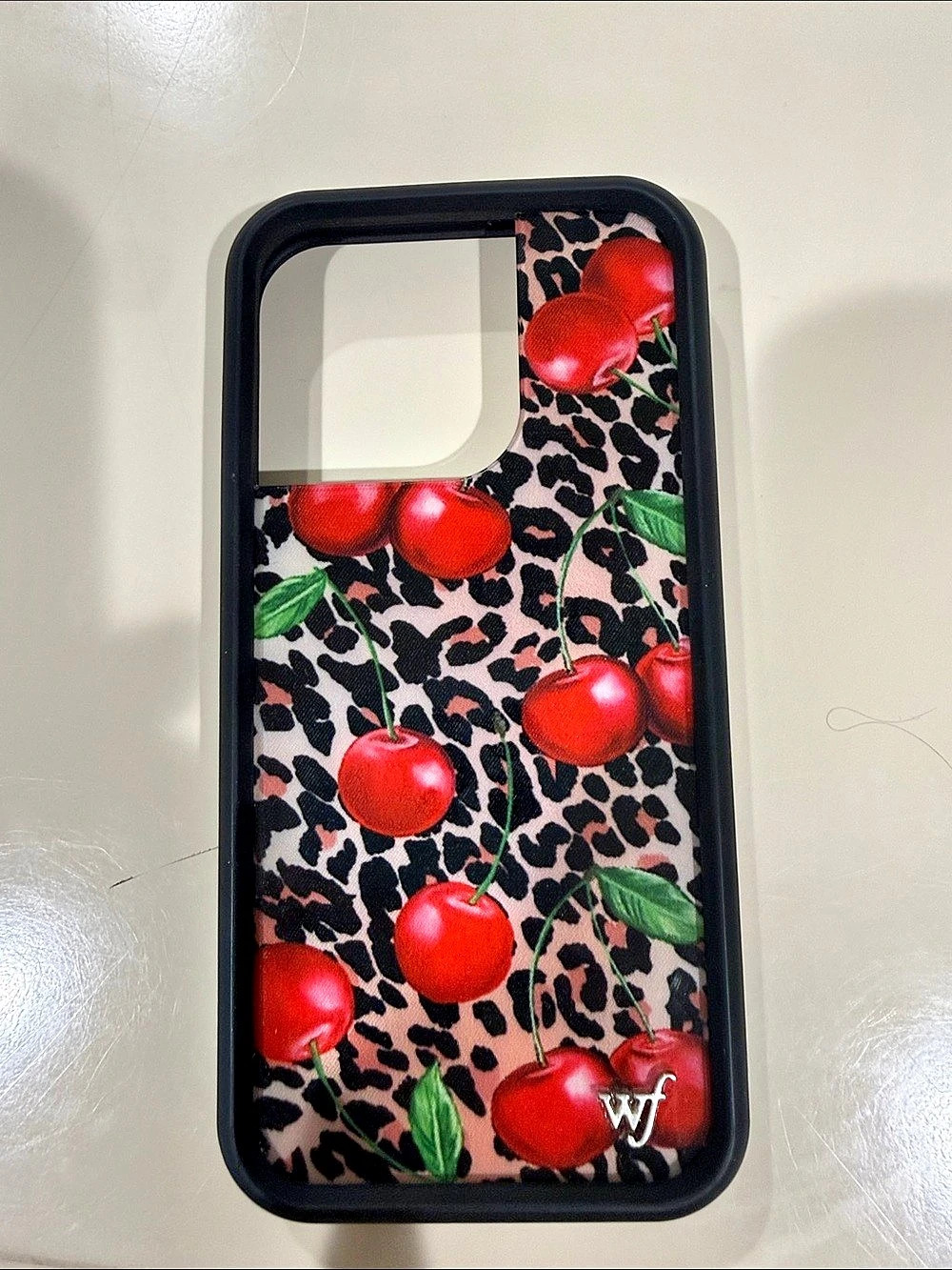 Wildflower Cherry Print I-Phone 16 Pro Case